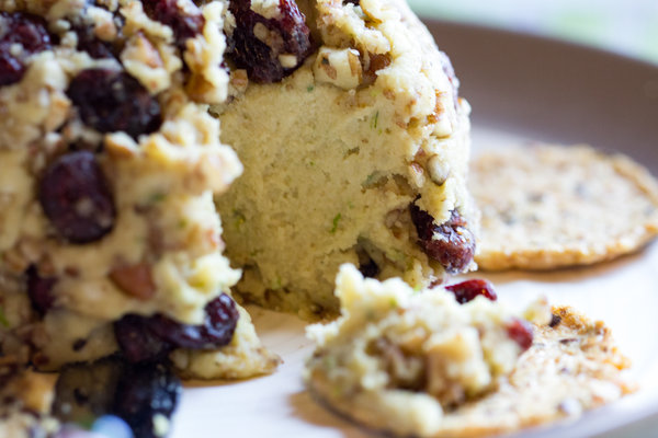 cranberry crusted dairy free cheeseball with crackers
