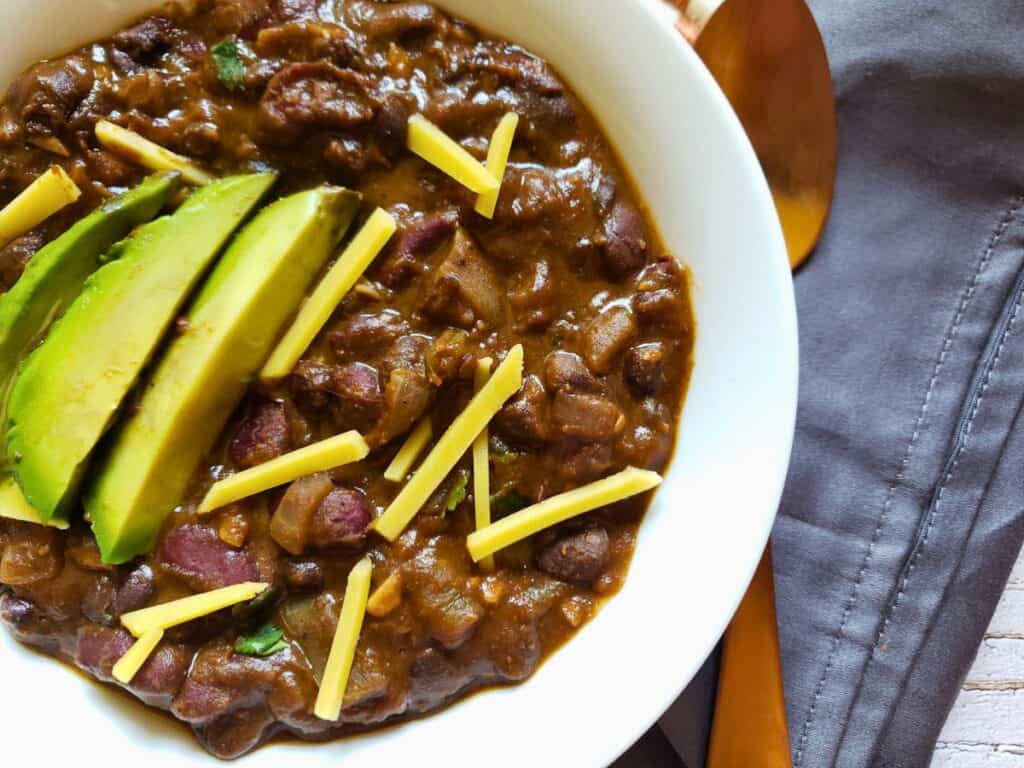 a bowl of vegan black bean chili without tomatoes