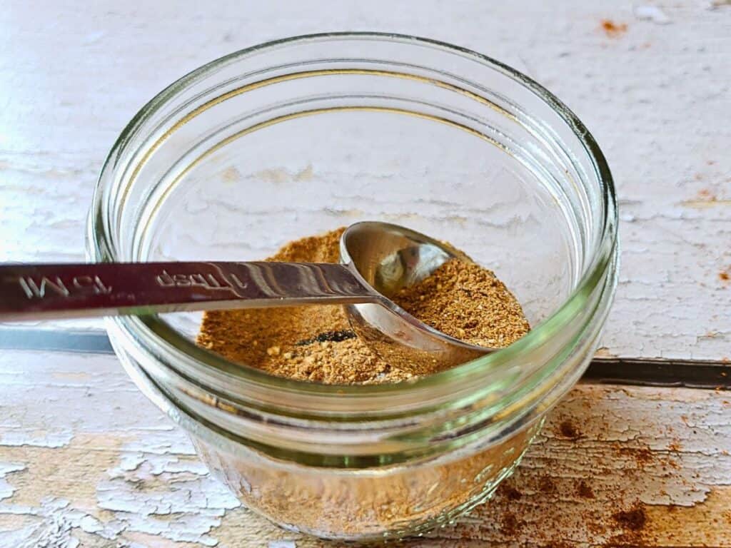 chili seasoning spice in a glass dish