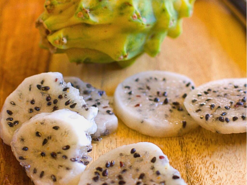 slices of dragon fruit 