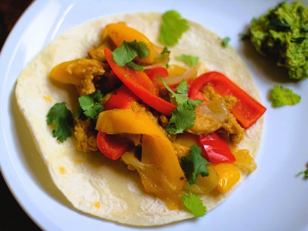 vegan fajitas with guacamole