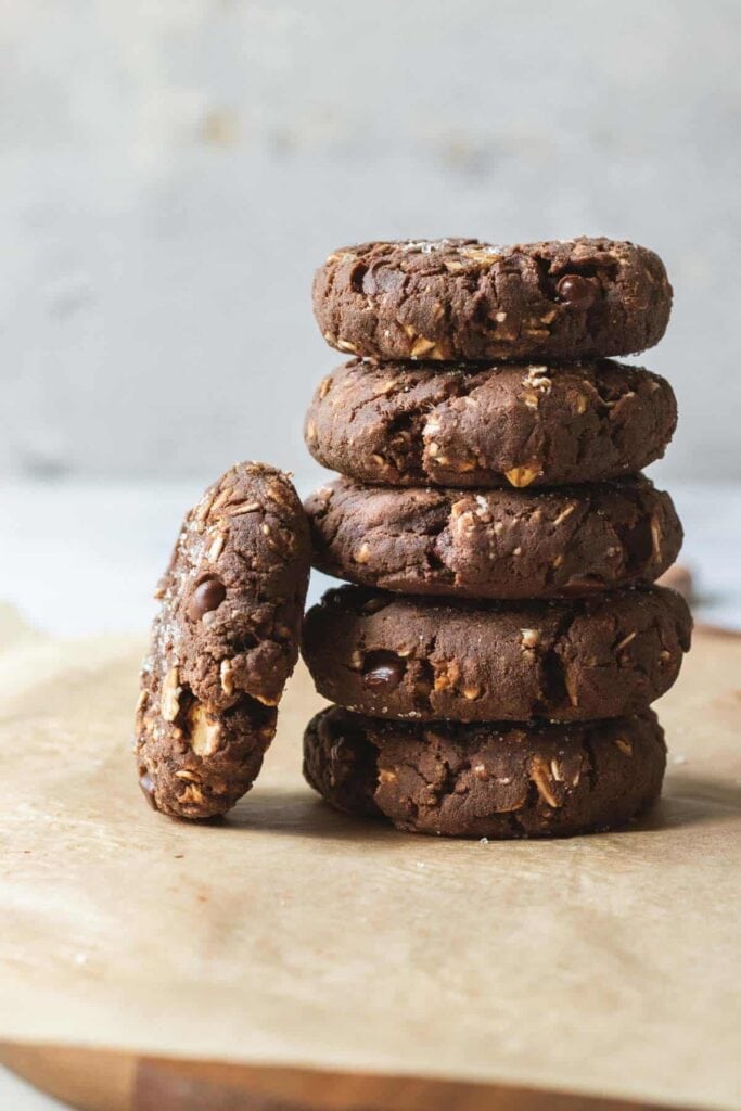 a stack of vegan cookies